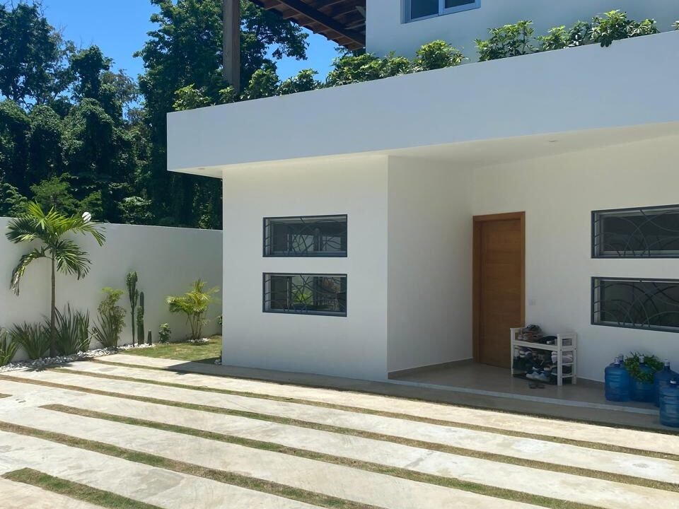 2aa9cf51-546d-4b51-8a8e-fb55cc3966c4