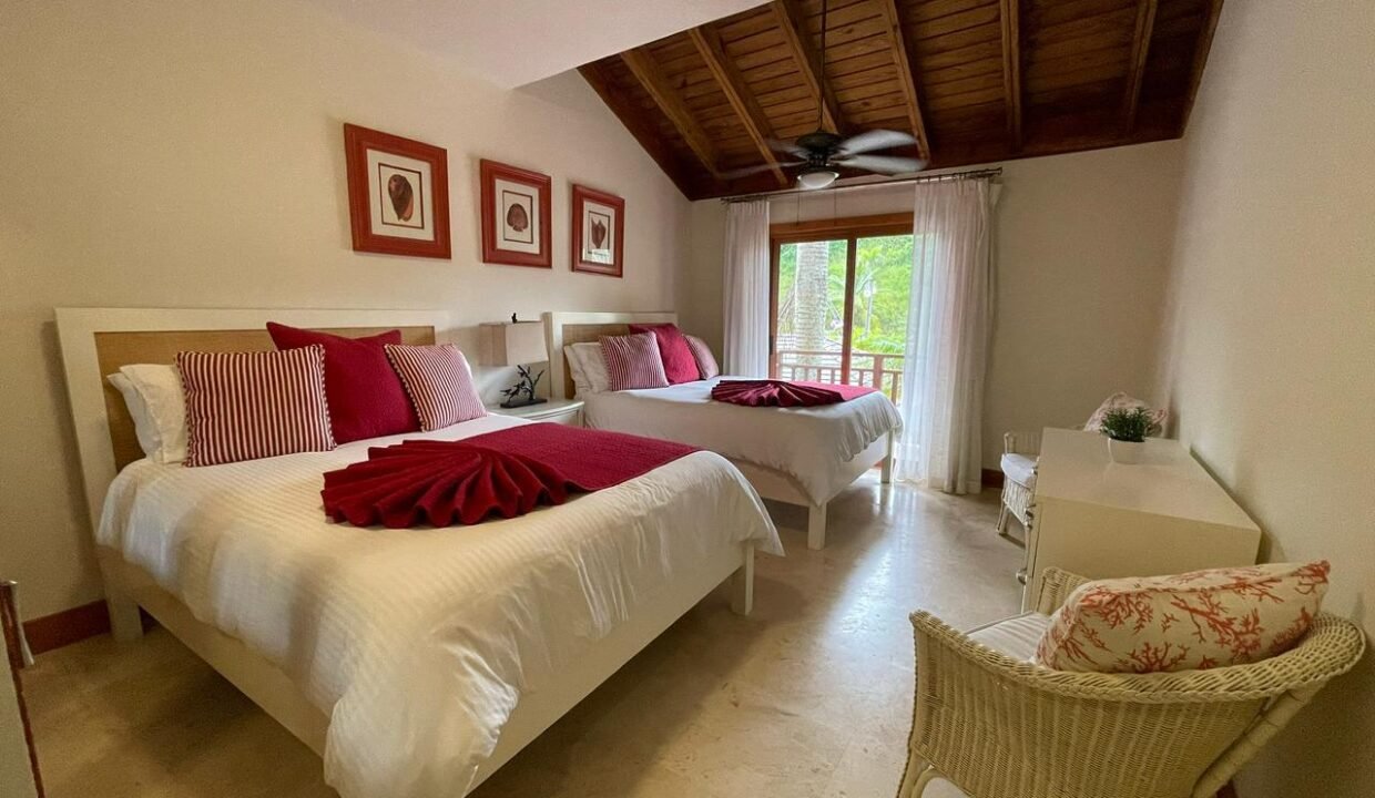 7f802124-ae6d-4326-b446-d8fd1e6c91f1