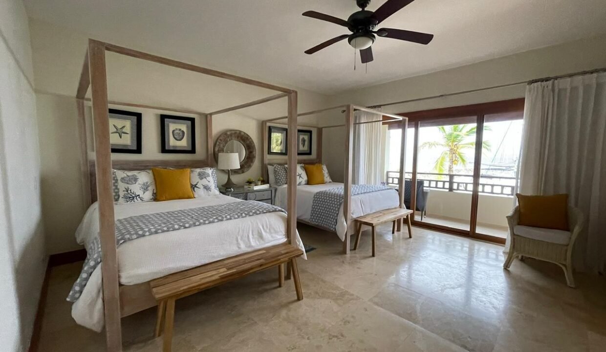 c26dee63-1c36-4837-9c2e-0fe453934fac