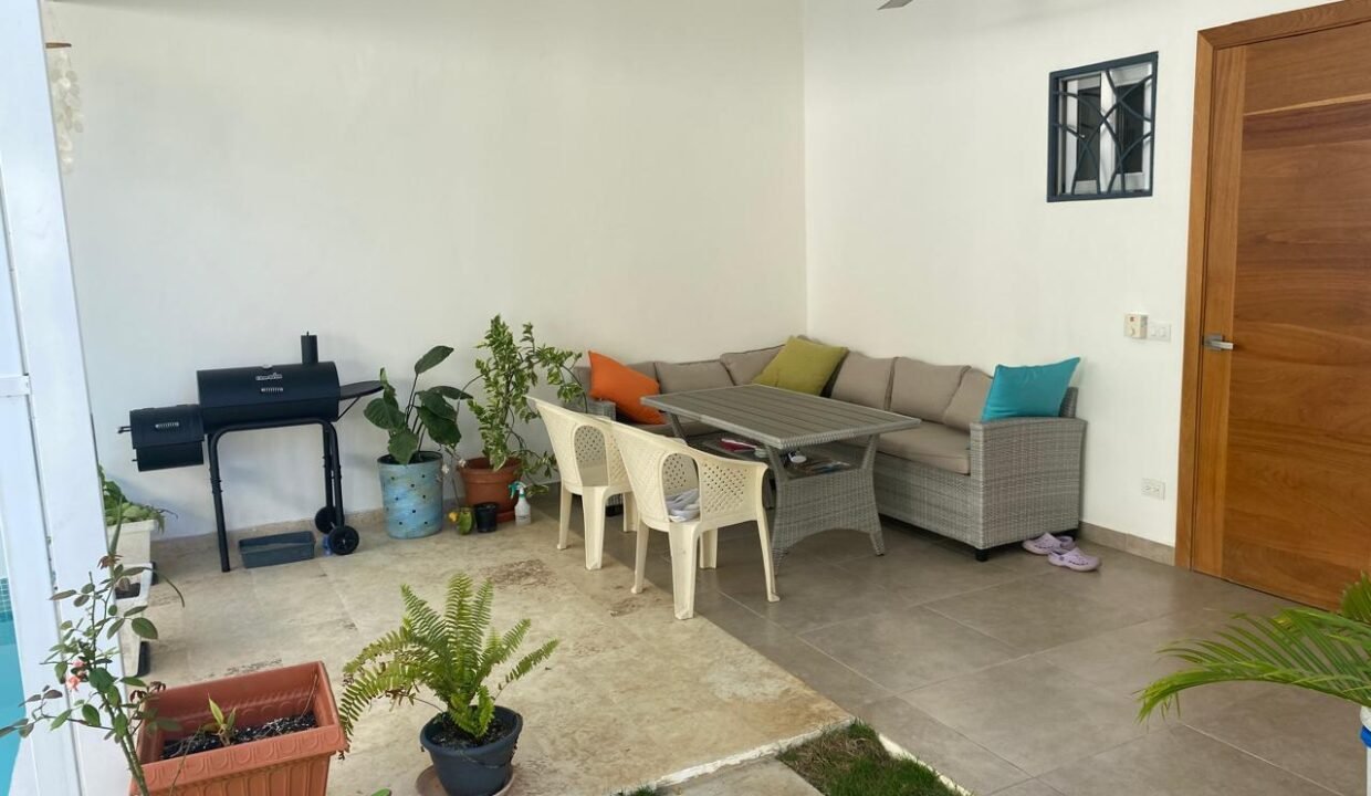 caef8e6e-c4df-4b12-8fd2-d77c000018dd