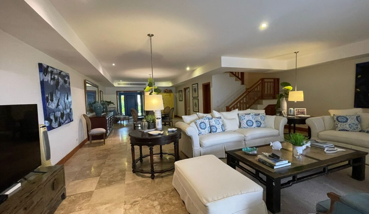 e7367fa7-7334-4dcb-a79e-f5e1d5633a50