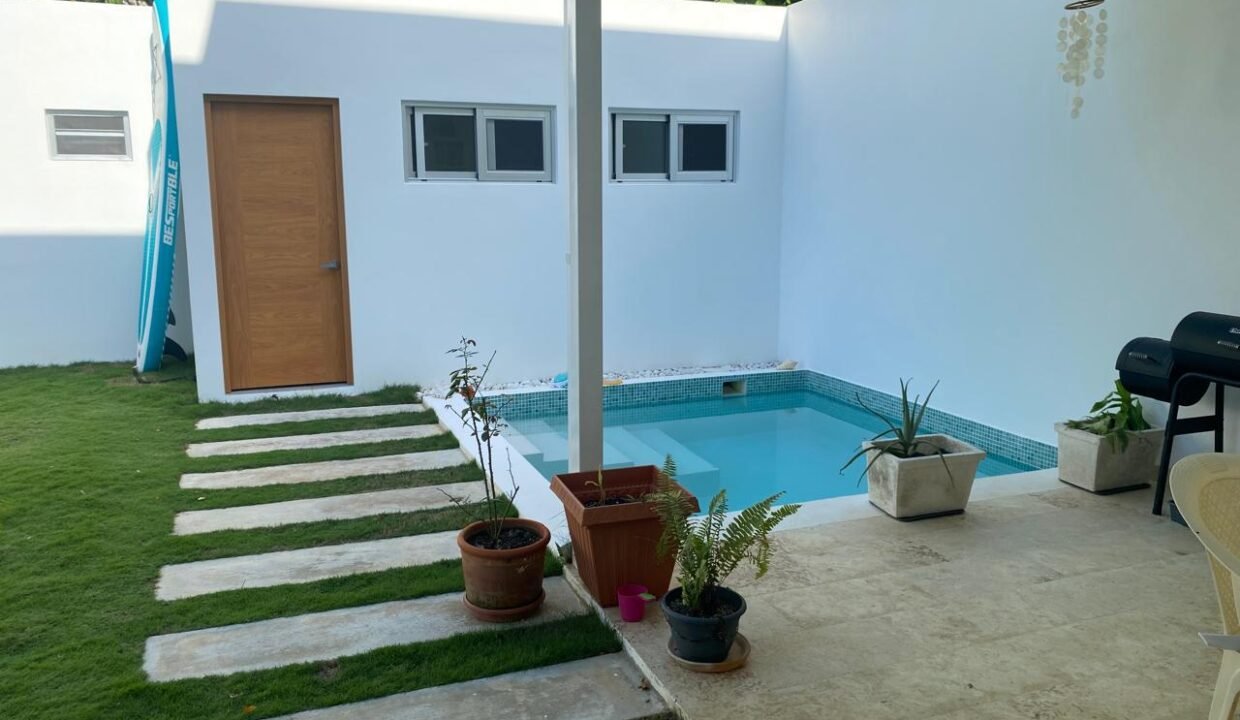 f9392917-320f-4996-89a1-3d0c92819202